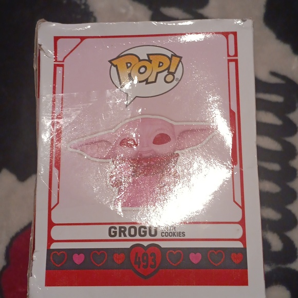Grogu with cookies. - Picture 4 of 4